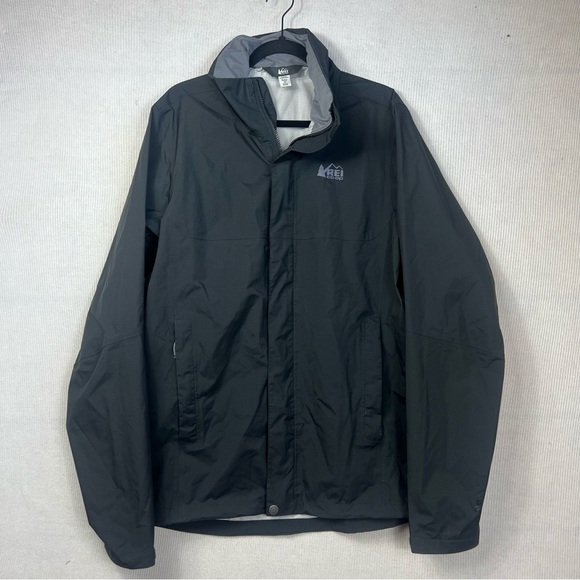 REI Co-op Rainier Peak 2.5L Ripstop Rain Jacket Men’s Size MEDIUM TALL Black - Picture 8 of 16